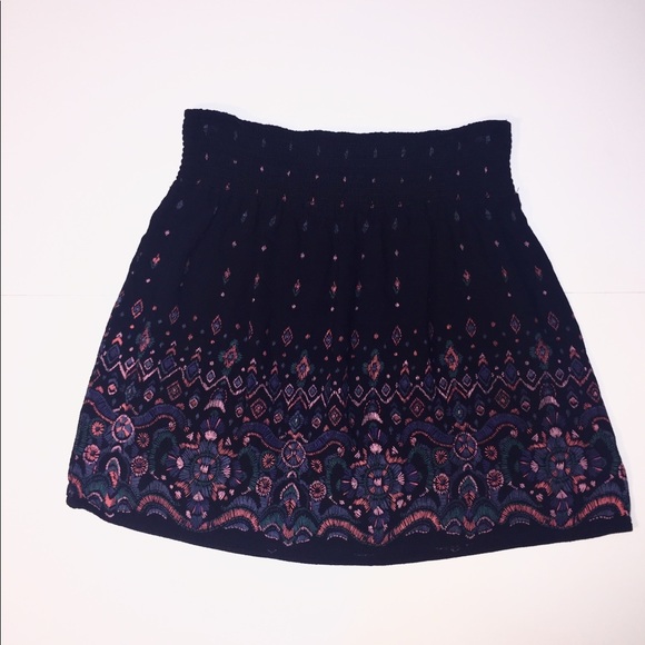 Ecote Dresses & Skirts - Ecoté Urban Outfitters Flare Floral Abstract Skirt